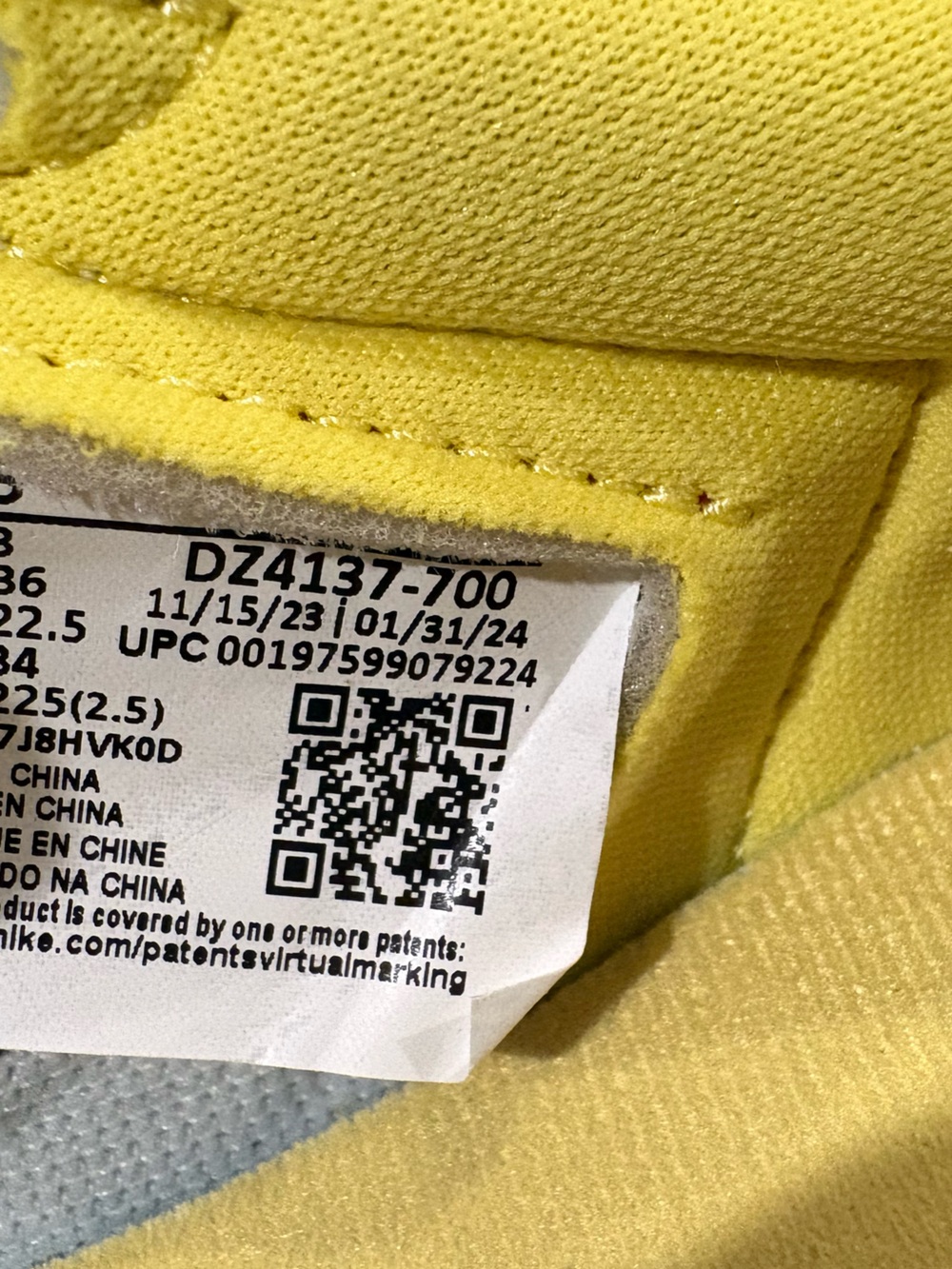 Travis Scott Jordan 1 Low Canary Yellow Blue DZ4137-700 Women 5.5 - Picture 4 of 11